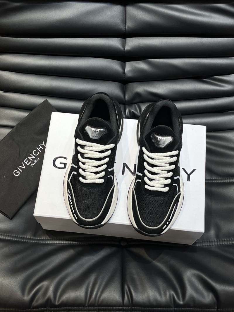 Givenchy Sneakers